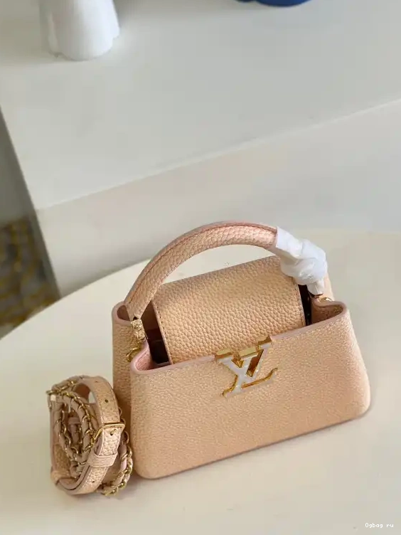 CAPUCINES VUITTON LOUIS MINI 0613